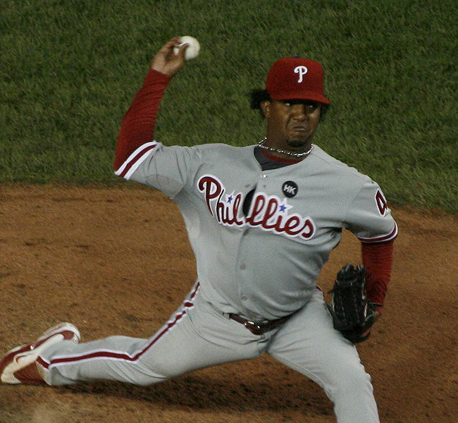 Pedro Martinez pitching for the Philadelphia Phillies